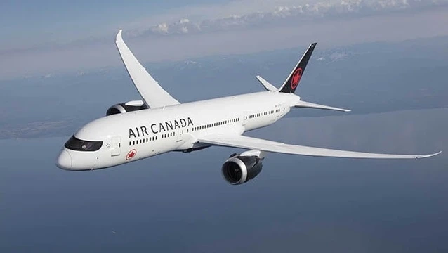 Can you change the name on Air Canada ticket?