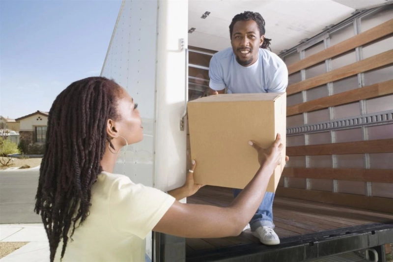 The Process of Choosing Residential Movers in Toronto