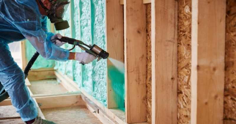 How Spray Foam Insulation Services Diagnose Round Rock, TX, Home Problems