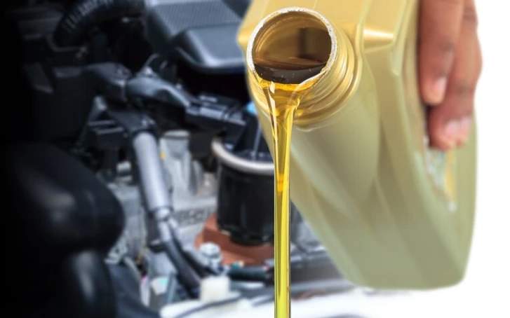 The Impact of Engine Oil on Motorcycle Performance and Longevity