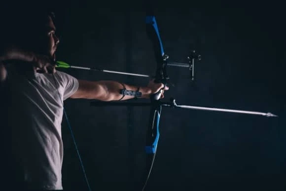 How to Aim with the Compound Bow for Beginners?