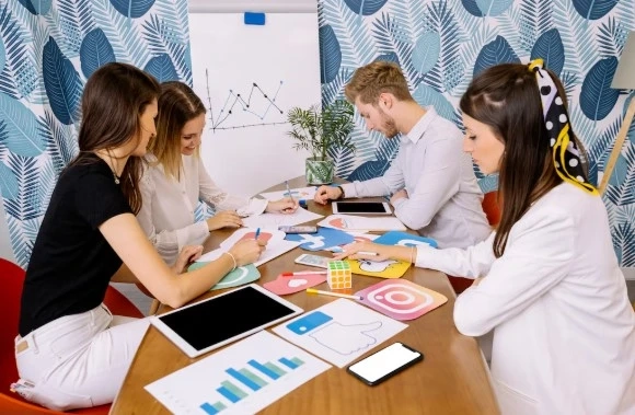 Assisting Brands to Speak Loudly in a Digital World