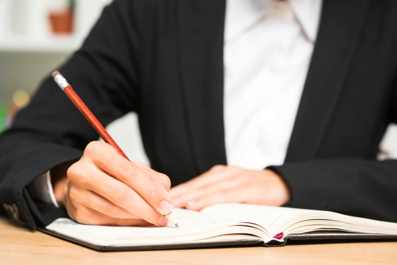 Employment Disputes in Singapore: Why Hiring an Experienced Employment Lawyer is Essential