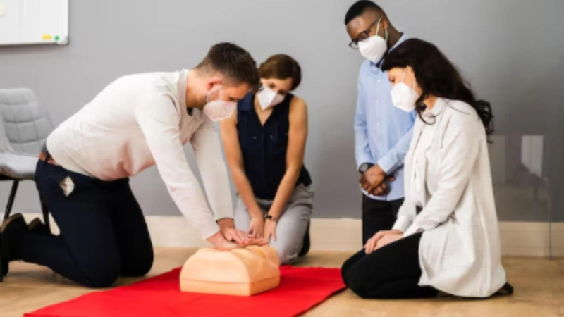 How Can CPR Certification Boost Your Professional Opportunities?