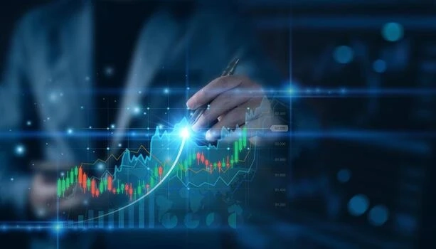 Lunicapital reviews show support tailored to both beginners and pros