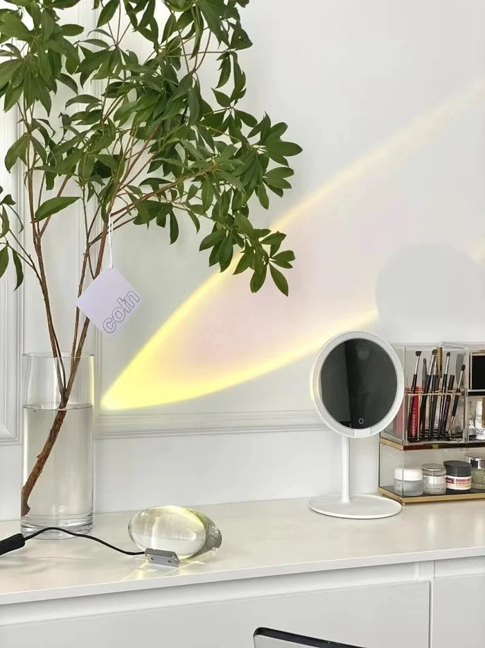 How a Sunset Projection Lamp Enhances Your Room Ambience