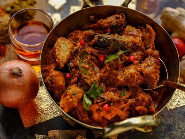 Discover the Best Desi Fast Food in Brampton at Spice HUB
