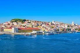 Navigating a Seamless Transition: The Role of a Portugal Relocation Agency