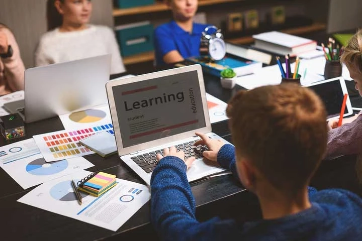 Smart Learning Market Shares & Trends 2022-2026