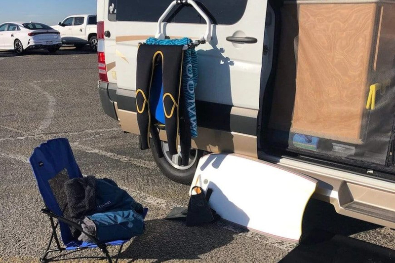 What are the necessary boat accessories you must have?