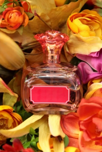 Should you have a wide collection of fragrances or just one Signature fragrance?