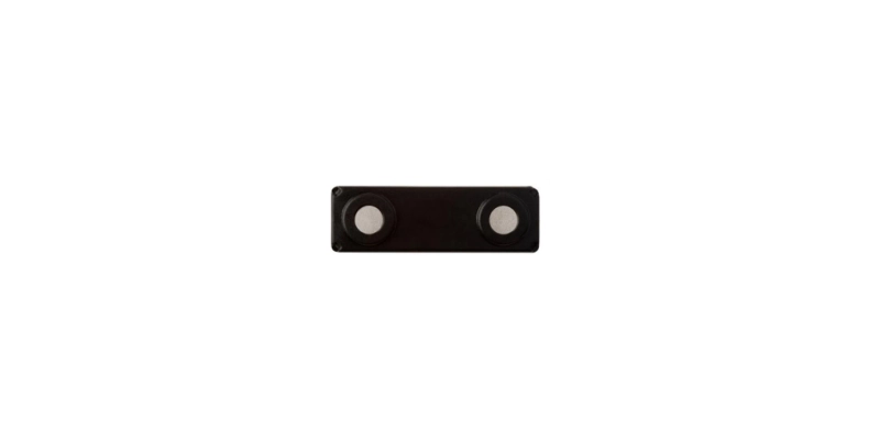 Thoughts on Choosing Pin-Fasteners vs. Magnetic Name Tag Holders