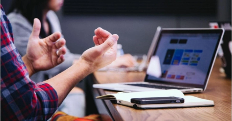 How Facebook Widget Helps Your Website Growth