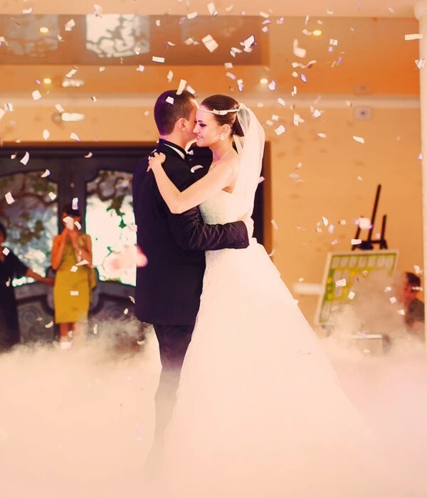 Sharing Your Love Story Through Every Step of Your Wedding Dance
