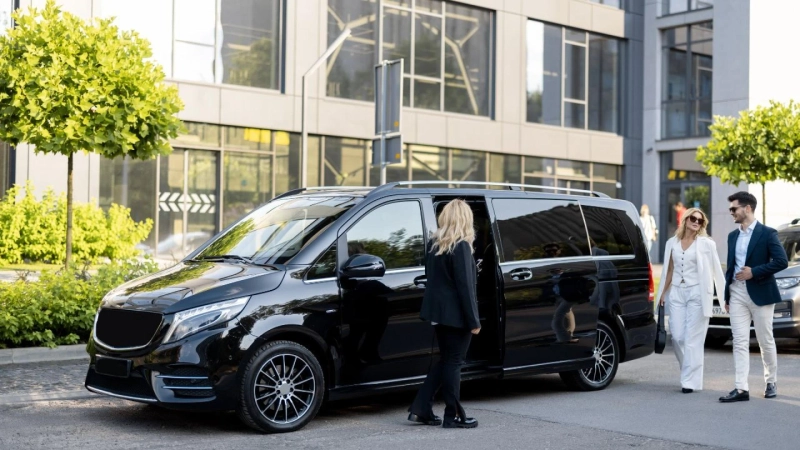 Arrive in Style: The Ultimate Guide to Wedding Chauffeur Services in the UK