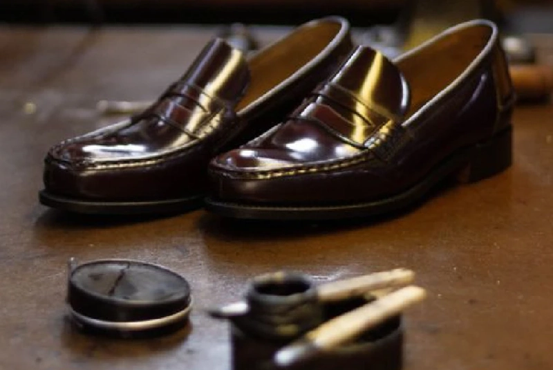 The Elegant Oxford- Your Shoe Care Guide