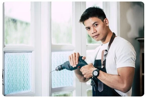 Choosing the Right Pros for Window Glazing That Lasts