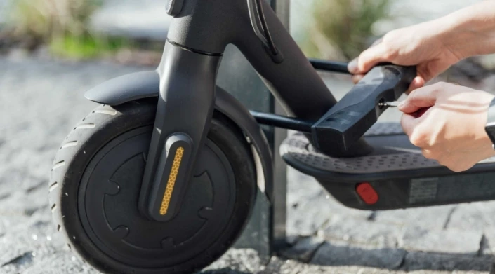 How to Maintain & Extend the Lifespan of Electric Scooters