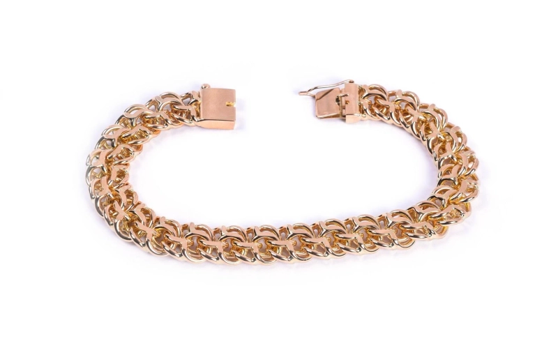 Gold Bracelet for Men – A Statement of Power, Style, and Prestige