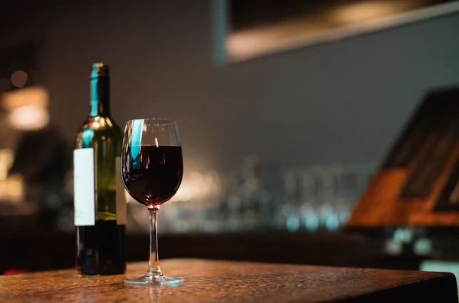 WINE GLASSES FOR GIFTING PURPOSE AT ANGIE HOMES