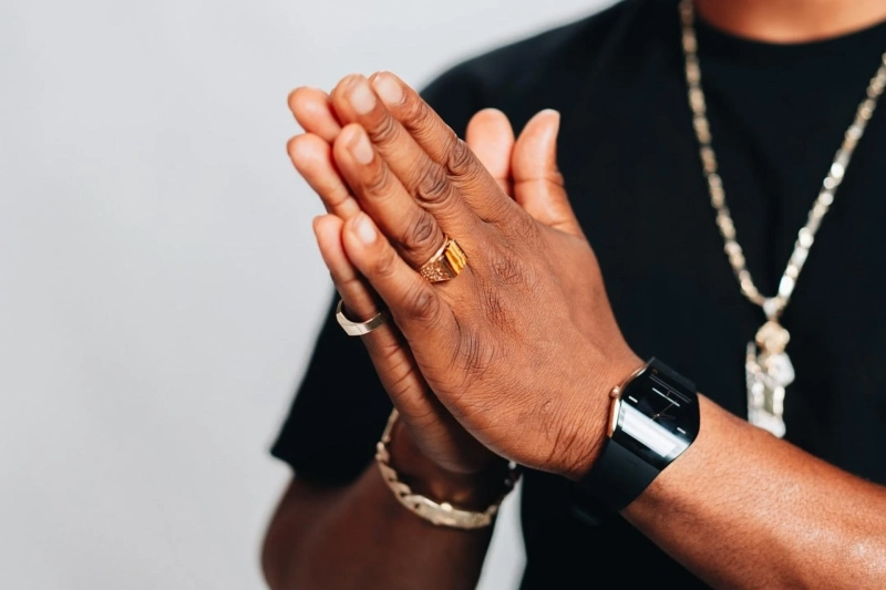 Men's Jewellery Serves Many Purposes