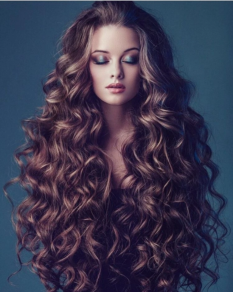 Embrace Effortless Waves: The Timeless Appeal of Wavy Wigs