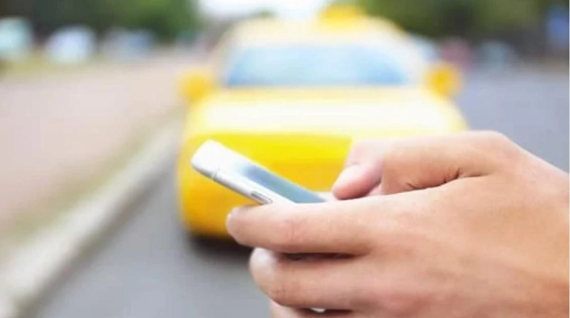 The Future of Travel: Booking Taxis Online for Seamless Journeys