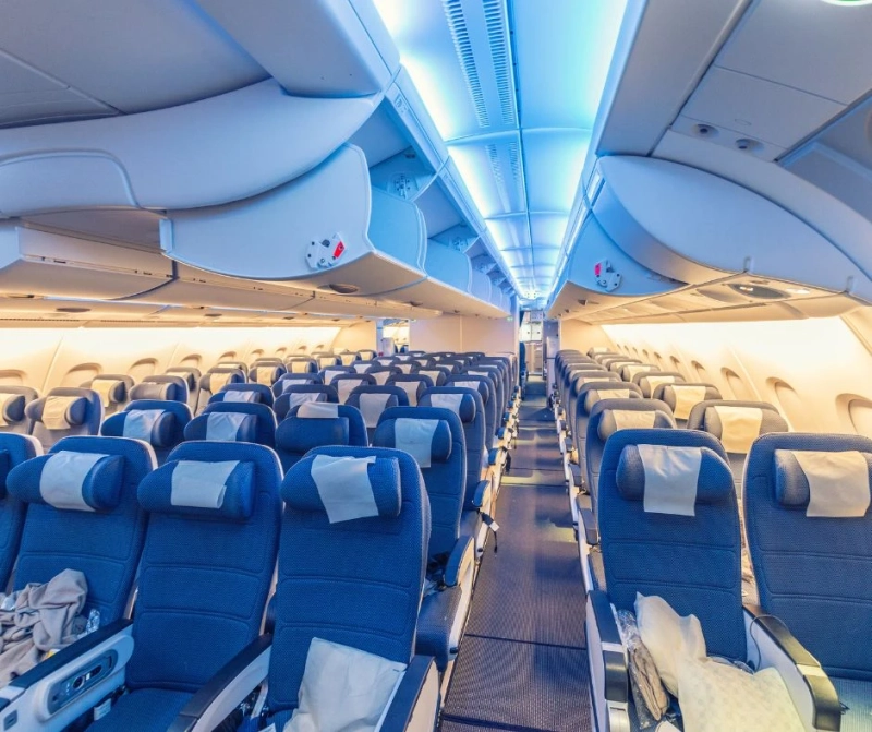 How do you select seats on Hawaiian Airlines?