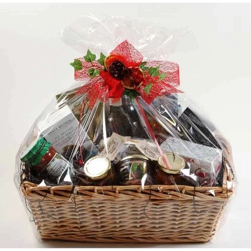 Gift a Delightful Gourmet Basket to Your Loved Ones