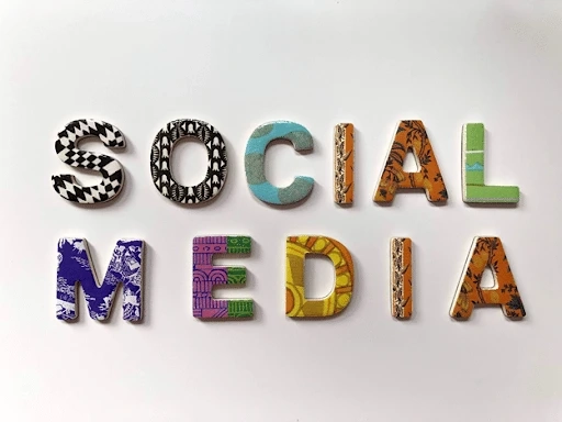 How To Embed Social Media Feeds On Websites?