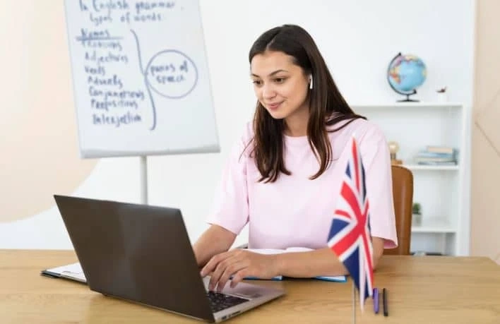 How To Teach Kids Online as an Online English Tutor?