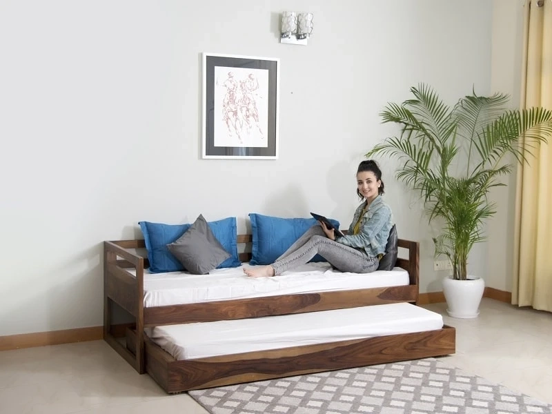 5 Modern Space Saving Furniture For Studio and Small Apartments