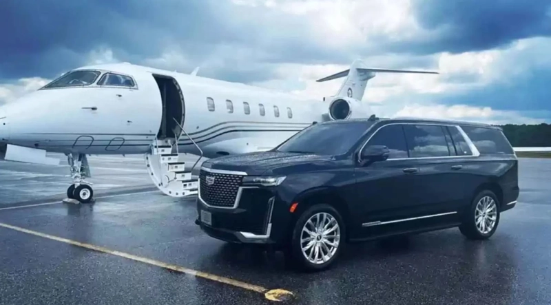 Airport Limo Service That Guarantees Punctuality and Comfort Always