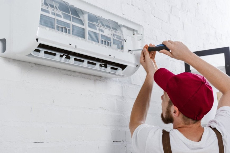 Cooling Efficiency Unleashed: A Comprehensive Guide to Commercial Aircon Servicing in Singapore