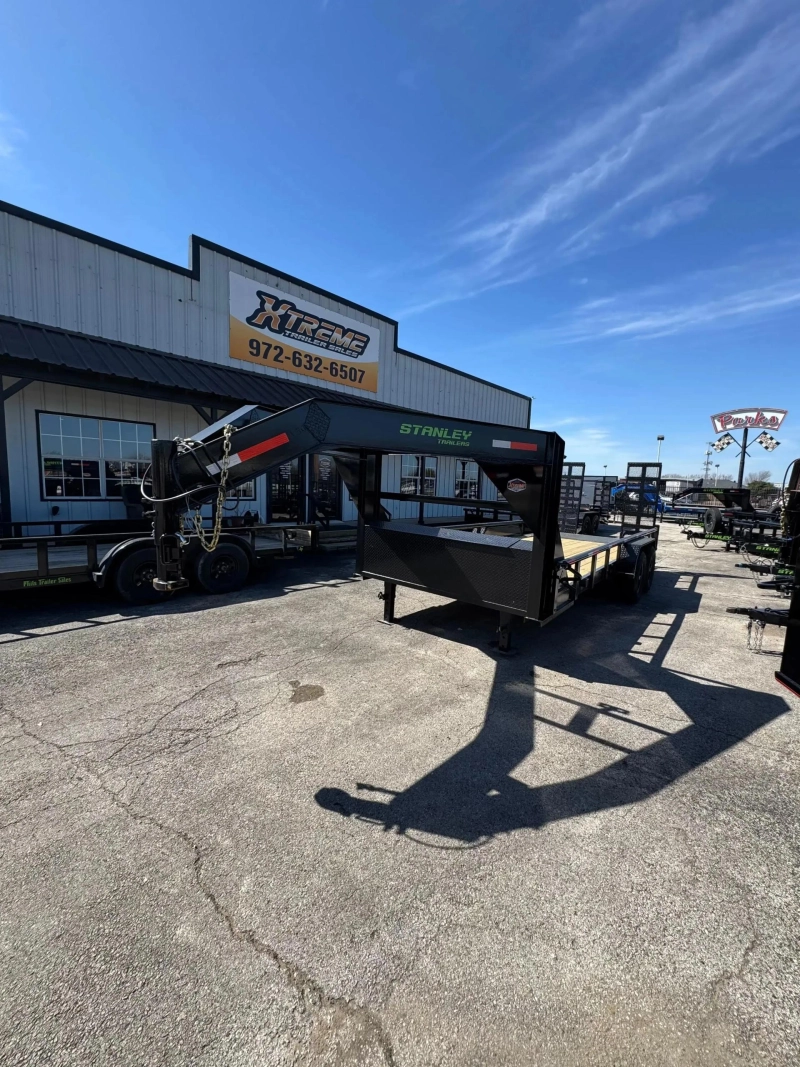 5 Key Things to Check Before Buying a Used Horse Trailer