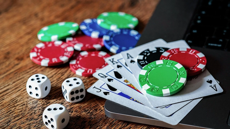 Ten Crucial Features Each Individual Modern Day Online Casino System Has To Succeed