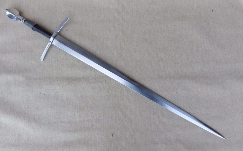 The Mighty Bastard Sword: Unleashing Power and Elegance