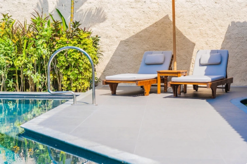 Best Materials for Slip-Resistant Concrete Pool Decks in Brentwood TN