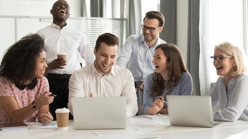 Keep Your Office Clean for better Work Environment