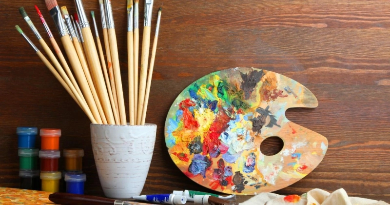 Transforming Dining Experiences in Dubai: The Power of Creative Menus, Art & Branding