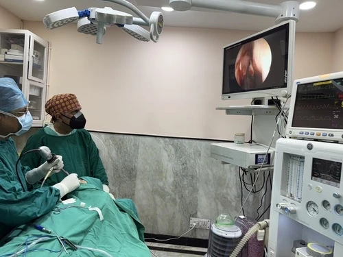 Tonsillectomy Surgery: When It’s Needed, What It Costs, and How to Choose the Right Doctor