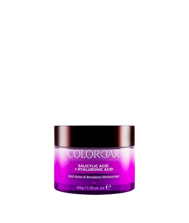 Primer vs. Moisturiser: What’s the Difference and Do You Need Both?