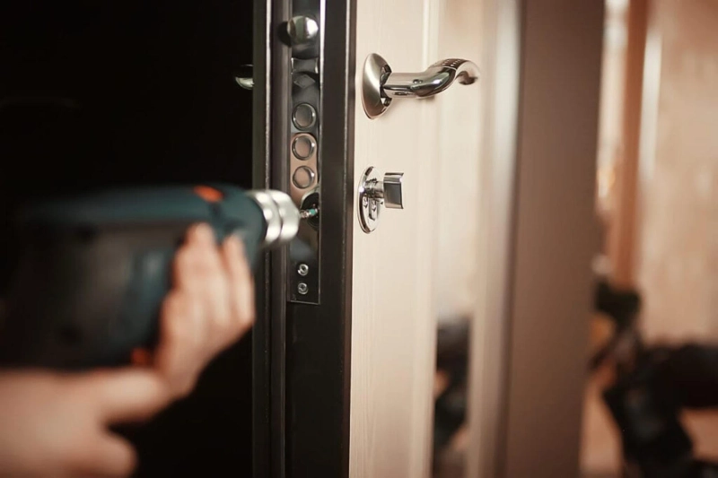 Locksmith Lightning Strikes in Dubai: Fast and Secure