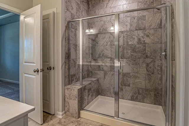 How to Choose the Right Sliding Shower Door Repair Company in Lorton, VA?