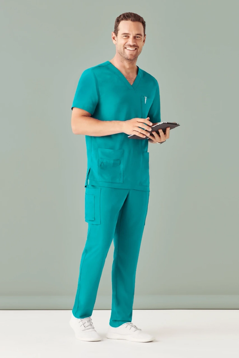 Why Should You Consider Online Shopping For Nursing Scrubs?