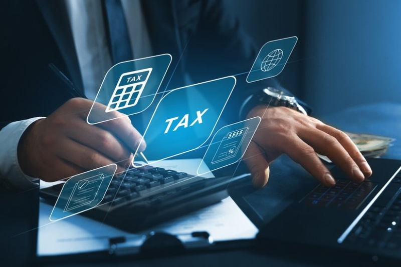 An Insider’s Guide to Choosing The Right Income Tax Consultant