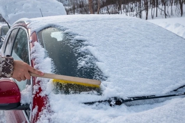 Can Winter Weather Damage your Windshield?