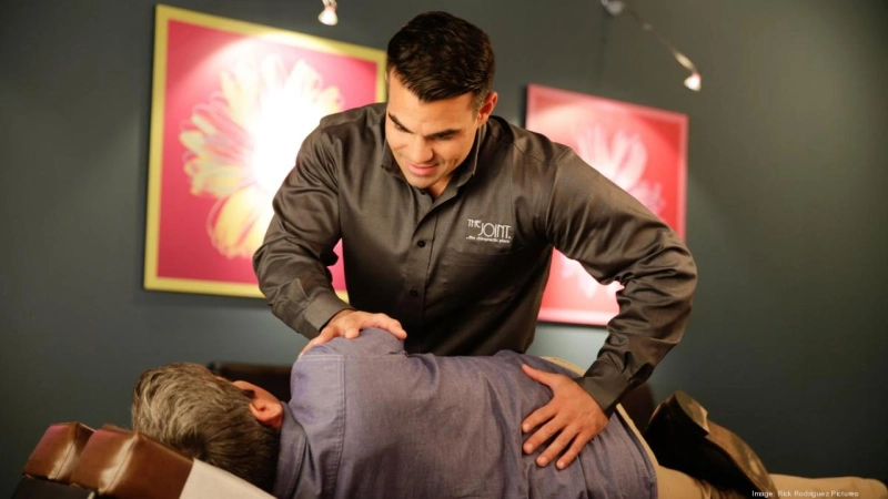 Chiropractic Care for Bodybuilders: Maximizing Gains