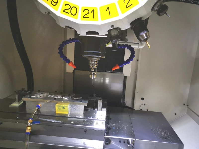 The Benefits of Using a CNC Touch Probe [Infographic]