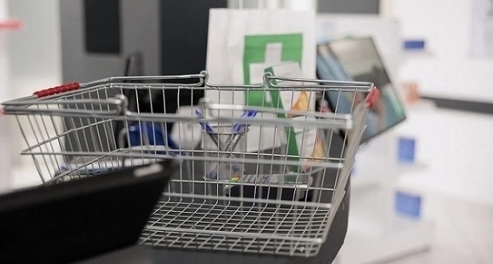 The Versatile Role of Medical Utility Carts in Healthcare Environments